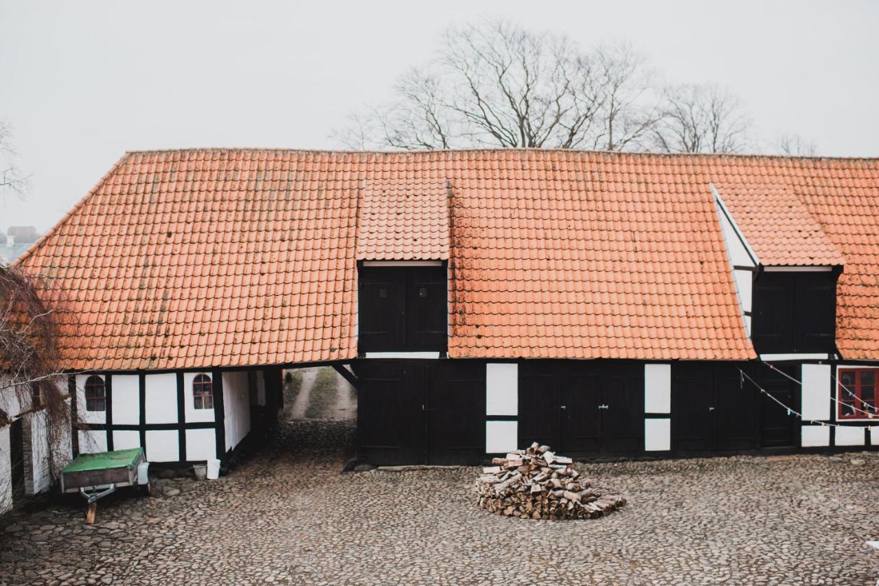Kjobing Manor Bed & Breakfast Aeroskobing Exterior photo